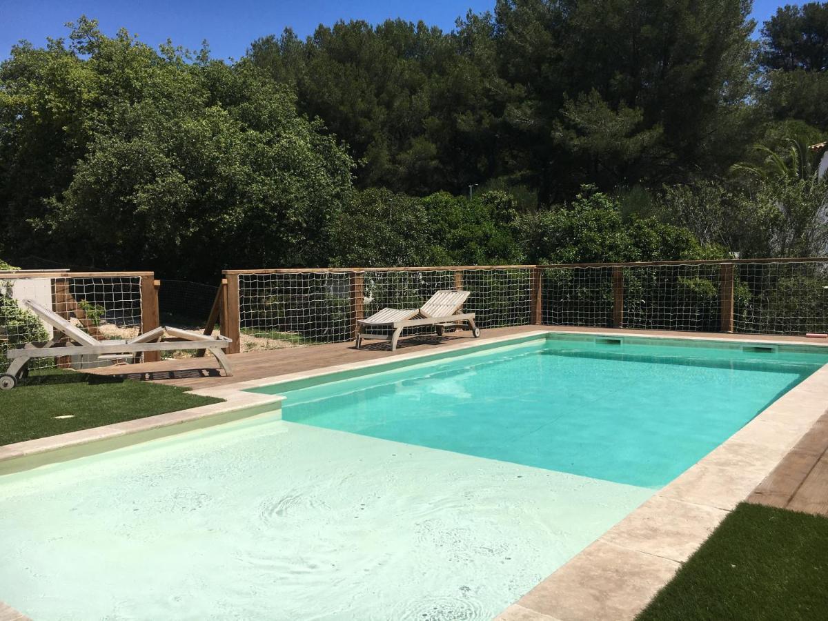 Rez-de-villa proche de la mer Saint-Cyr-sur-Mer Extérieur photo